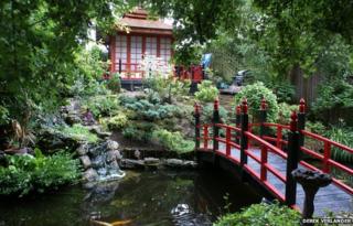 Pagoda shed