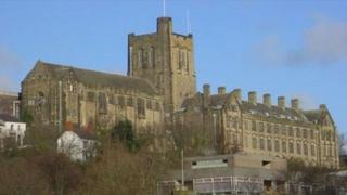 Prifysgol Bangor