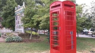 Red phone box in Abingdon, US
