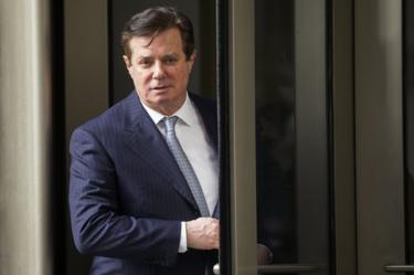 Former Trump campaign chairman Paul Manafort departs the federal court house after a status hearing in Washington, DC, USA, 14 February