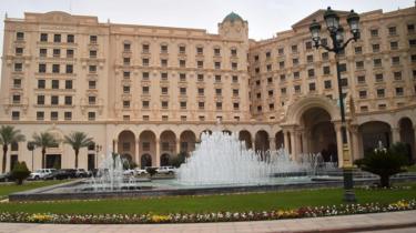 فندق ريتز في الرياض