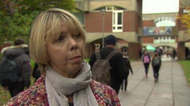 Sara Dyer mai kula da dalibai 'yan kasashen waje a jami'ar Sussex