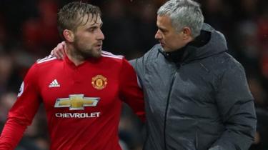 Luke Shaw na Mourinho