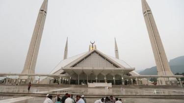 Faisal Mosque Islamabad - Pakistan