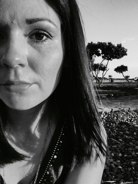 Sarah Brewer portrait