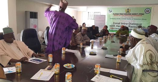 Wani taro na hukumar tabbatar da zaman lafiya mai dorewa a jihar Flato a watan disemba