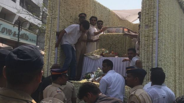 ஸ்ரீதேவிக்கு இறுதி பிரியாவிடை