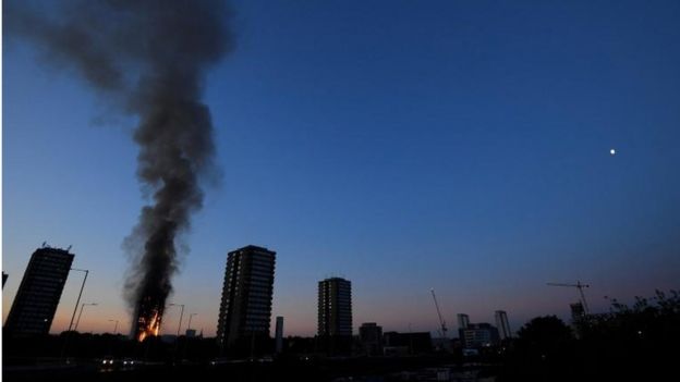 Incendio en la Torre Grenfell, en Londres.