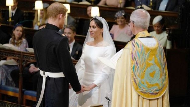 Meghan na Harry exchange vows