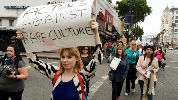 Me Too kampanyası yürüyüşü