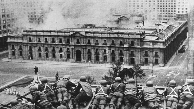 Toma del Palacio de la Moneda durante el Golpe de Estado de 1973 en Chile