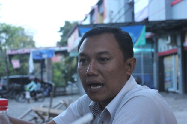 Anggota DPR Aceh serta politikus Partai Aceh, Nur Zahri, mempersilakan kalangan LSM untuk mengajukan judicial review terhadap Qanun Jinayah jika dianggap masih ada kekurangan.