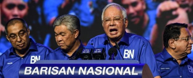 Thủ tướng Najib Razak bác bỏ cáo buộc tham ô