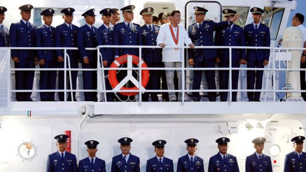 Tổng thống Philippines Rodrigo Duterte khai trương tàu tuần tra do Nhật Bản chế tạo cho hải quân nước này