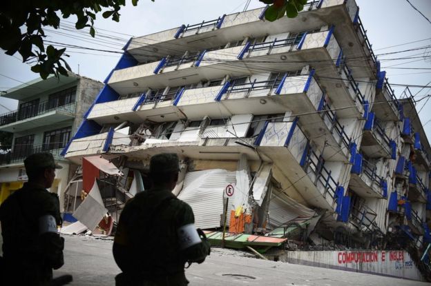 El hotel Ane Centro de la localidad Matías Romero, en Oaxaca, suroeste de México, afectado por el terremoto de magnitud 8,2.