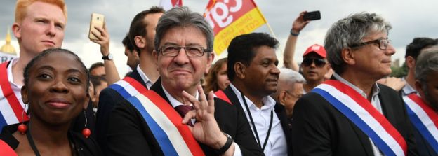 Jean-Luc Mélenchon (2nd L) during a protest in June 2017