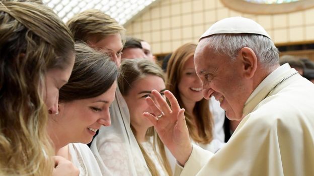 El Papa Francisco durante una audiencia general semanal en el Vaticano el 9 de agosto de 2017