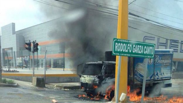 Explosión en auto de Tamaulipas.