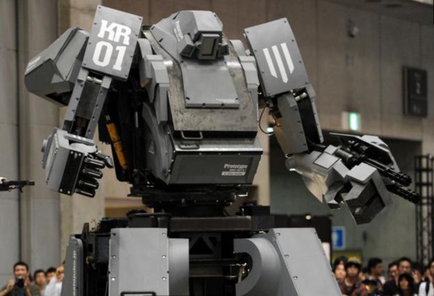หุ่นยนต์ "Kuratas" ที่บริษัท Suidobashi Heavy Industry ของญี่ปุ่น อ้างว่าเป็น "เมค" ตัวหนึ่ง