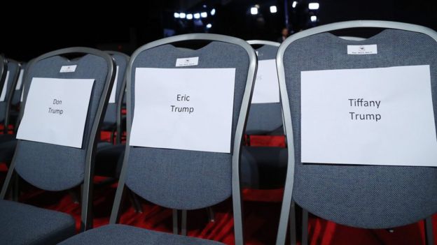 Sillas para la familia de Trump