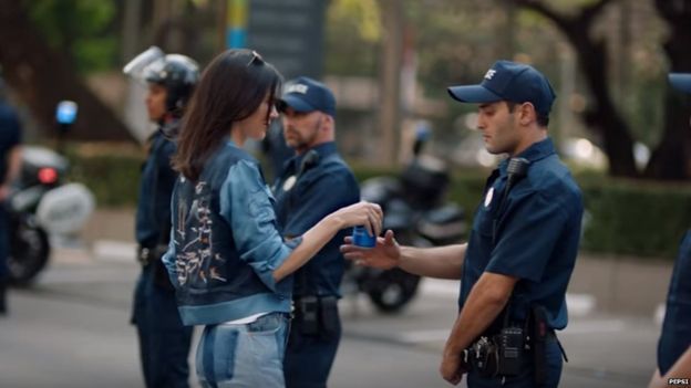 Pepsi a été accusé de reprendre le mouvement Black Lives Matter dans l'une de ses campagnes publicitaires.