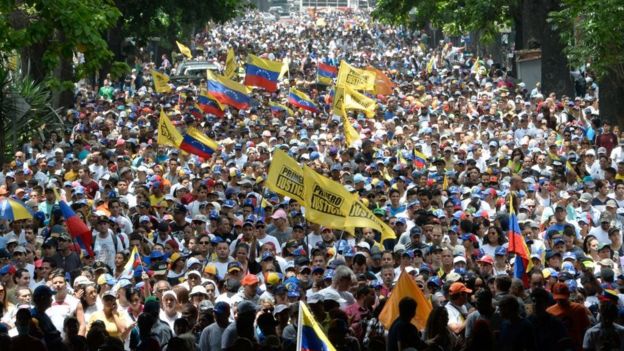 Manifestantes en Venezuela