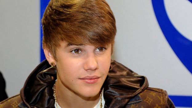 துப்புரவு வாளியில் சிறுநீர் : ஜஸ்டின் பீய்பர் குறித்த ஐந்து தகவல்கள்