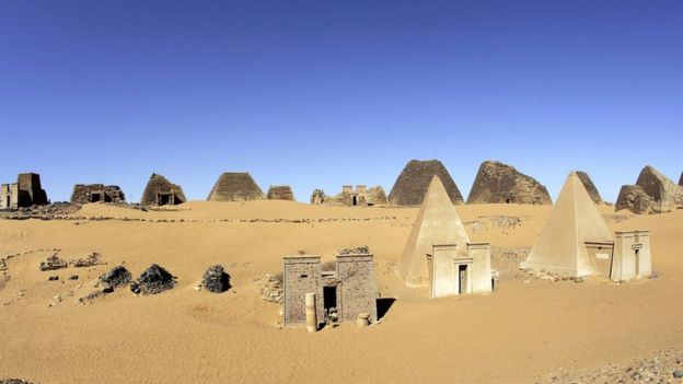 Las pirámides de Meroe, construidos por el Reino Kush entre el 250 antes de Cristo y el 350 después de Cristo.
