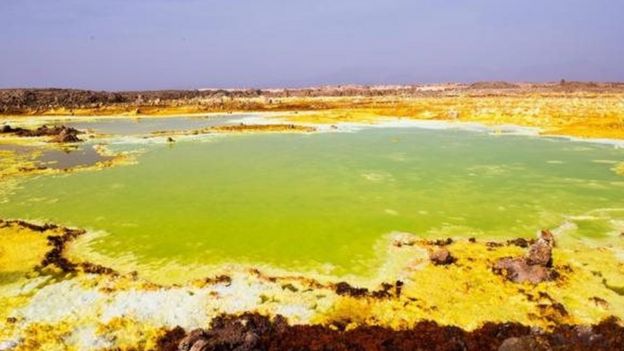 _97463747_32fc6dd1-a20c-4ba3-b445-49934e