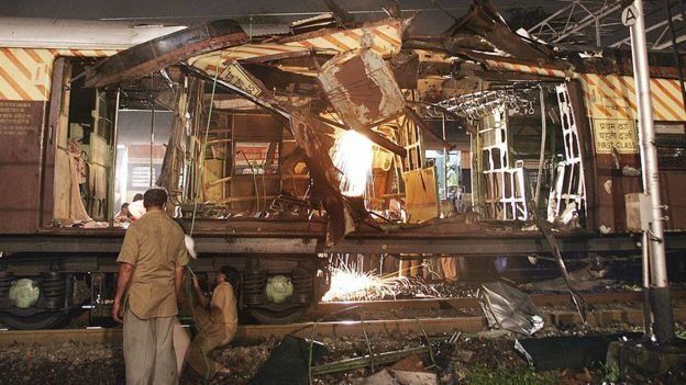 ரெயில் குண்டு வெடிப்பு