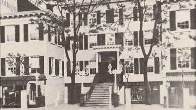Casa em Manhattan onde começou o Clube dos Treze