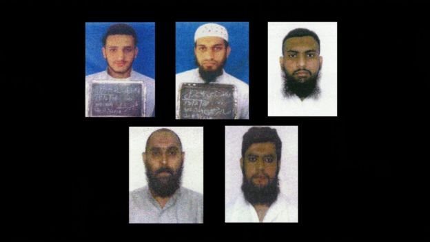 Fotos de los cinco sospechosos del asesinato que fueron absueltos este año, aunque siguen detenidos.