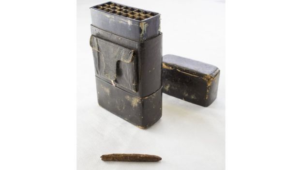 Cajetilla de cigarros de Isambard Kingdom Brune