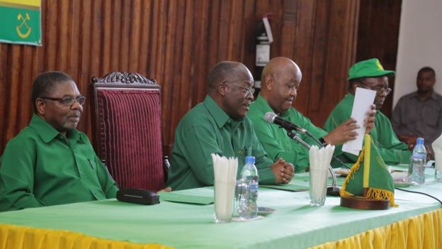 Dkt Magufuli akiongoza mkutano wa Halimashauri kuu ya chama cha mapinduzi (NEC), Makao makuu ya CCM Dodoma Jumapili