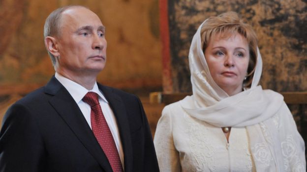 புதினும், லுயூத்மிலாவும் 2013-ம் ஆண்டு விவாகரத்து செய்தனர்.