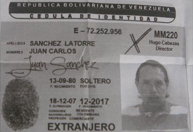 Documento de identidad de Juan Carlos Sánchez (Foto: Diario Versión Final)