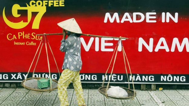 La conveniencia del café instantáneo lo hizo popular, y el café instantáneo se hace con el tipo de grano que produce Vietnam. Foto: GETTY IMAGES