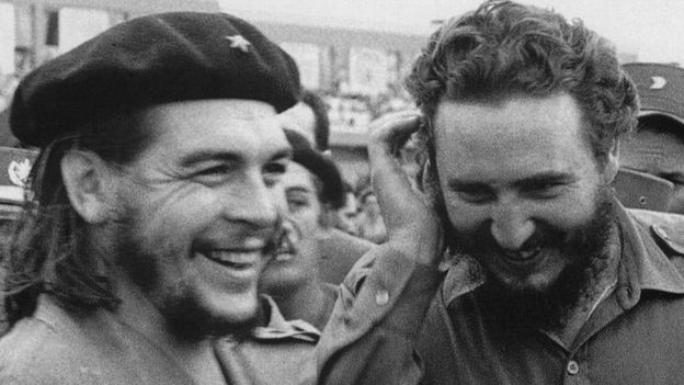 Fidel Castro y Ernesto Guevara.