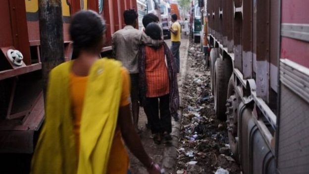 காதலையும், சுதந்திரத்தையும் உணர்ந்த ஒரு பாலியல் தொழிலாளியின் நெகிழ்ச்சி கதை