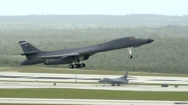 Diyaarad dagaal oo ak kacaysa saldhiga Maraykanka ee Guam