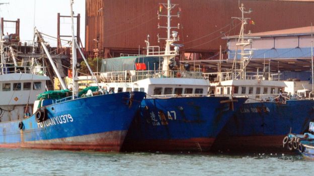 几内亚科纳克里一批被扣押的中国渔船（11/4/2017）