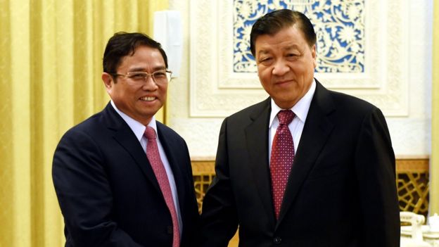 Hai ông Phạm Minh Chính và Lưu Vân Sơn tại Bắc Kinh hôm 12/12