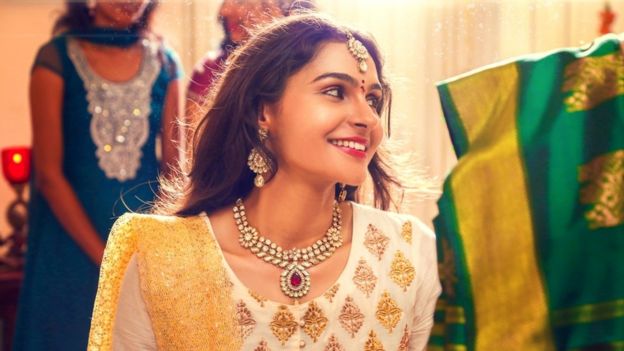 சினிமா விமர்சனம்: அவள்