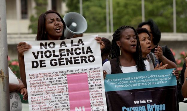 Manifestación contra la violencia de género en República Dominicana.