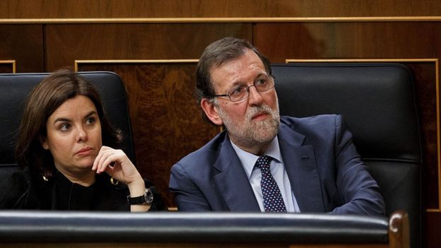 Soraya Saénz de Santamaría, vicepresidenta del gobierno español y Mariano Rajoy, presidente.