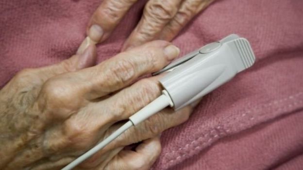 மீளமுடியாத நோயுள்ளவர்களின் "கருணைக்கொலைக்கு" உச்சநீதிமன்றம் அனுமதி