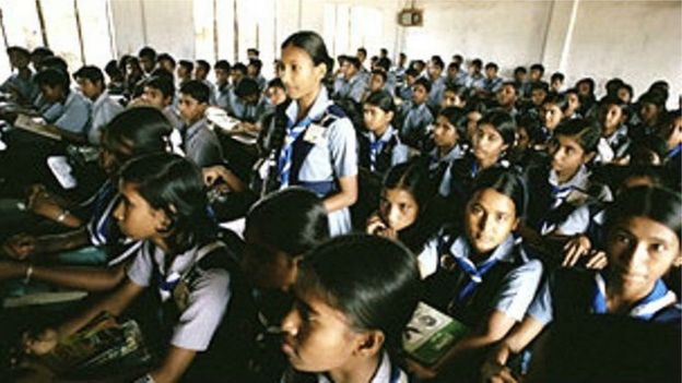 স্কুল শিক্ষার্থী