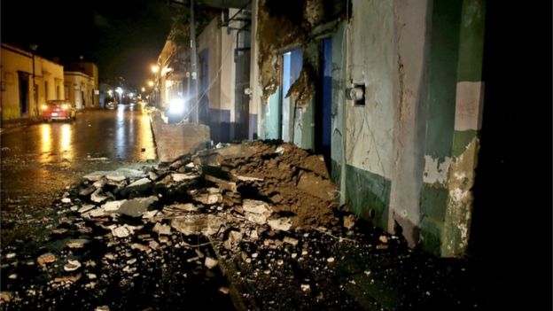 Tremor danificou edifícios em Oaxaca