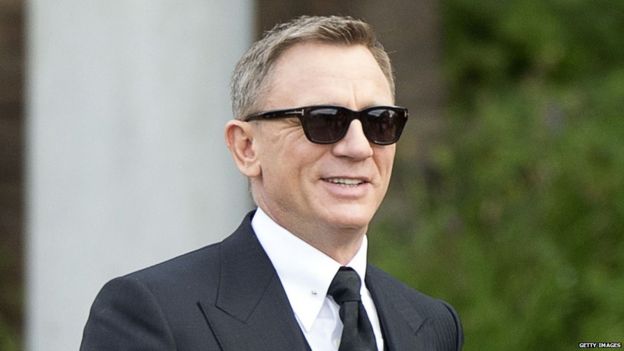 Daniel Craig