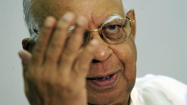 புதிய அரசியலமைப்புச் சட்ட வரைவை மஹிந்த ராஜபக்ச எதிர்ப்பது ஏன்?